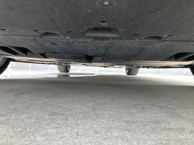 カローラツーリング ハイブリッドダブルバイビー　モデリスタエアロ／保証書／ディスプレイオーディオ＋ナビ９インチ／トヨタセーフティセンス／シートヒーター　前席／車線逸脱防止支援システム／シート　合皮／ヘッドランプ　ＬＥＤ／ＵＳＢジャック　フルエアロ（50枚目）