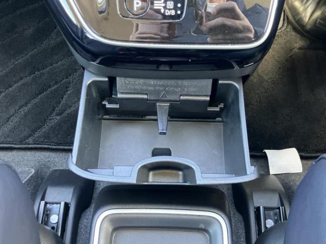 セレナ eパワーハイウェイスターG 保証書/純正 10インチ SDナビ/フリップダウンモニター/インテリジェントルームミラー/衝突安全装置/両側電動スライドドア/車線逸脱防止支援システム/シート 合皮/ヘッドランプ LED/ETC(40枚目)