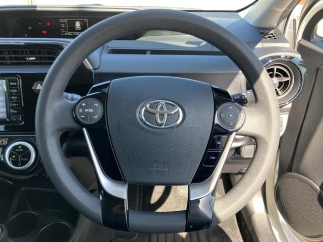 アクア Sスタイルブラック 保証書/純正 SDナビ/衝突安全装置/車線逸脱防止支援システム/ETC/EBD付ABS/横滑り防止装置/アイドリングストップ/フルセグTV/エアバッグ 運転席/エアバッグ 助手席/パワーウインドウ(15枚目)