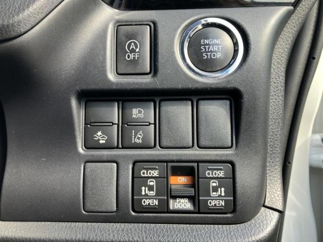 ヴォクシー ＺＳキラメキ　保証書／社外　９インチ　ＳＤナビ／フリップダウンモニター　社外　１０．２インチ／両側電動スライドドア／ヘッドランプ　ＬＥＤ／ＥＴＣ／ＥＢＤ付ＡＢＳ／横滑り防止装置／アイドリングストップ　後席モニター（30枚目）