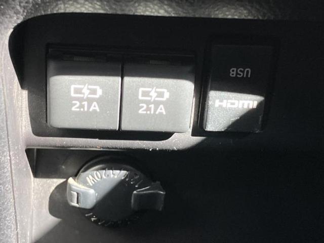 ヴォクシー ＺＳキラメキ　保証書／社外　９インチ　ＳＤナビ／フリップダウンモニター　社外　１０．２インチ／両側電動スライドドア／ヘッドランプ　ＬＥＤ／ＥＴＣ／ＥＢＤ付ＡＢＳ／横滑り防止装置／アイドリングストップ　後席モニター（42枚目）