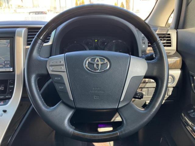 アルファード 240Sタイプゴールド サンルーフ/純正 8インチ SDナビ/両側電動スライドドア/シート ハーフレザー/電動バックドア/ヘッドランプ HID/ETC/EBD付ABS/横滑り防止装置/フルセグTV/エアバッグ 運転席(14枚目)