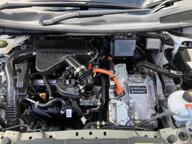 ノート Ｘ　新品タイヤ／保証書／純正　９インチ　ＳＤナビ／衝突安全装置／アラウンドビューモニター／車線逸脱防止支援システム／ドライブレコーダー　純正／ヘッドランプ　ＬＥＤ／Ｂｌｕｅｔｏｏｔｈ接続／ＥＴＣ　ドラレコ（47枚目）