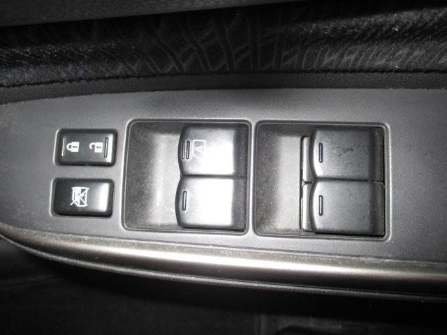 メダリスト 純正SDナビ フルセグTV Bluetooth(14枚目)
