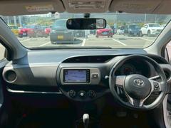 「この車の写真をもっと見たい」「状態が気になる」「この装備はついている？」どんな小さな疑問でもお気軽にお問い合わせください！ 4