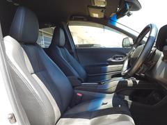 「この車の写真をもっと見たい」「状態が気になる」「この装備はついている？」どんな小さな疑問でもお気軽にお問い合わせください！ 4