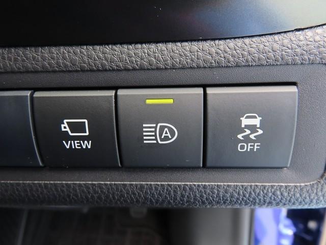アクア Ｚ　ＬＥＤヘッドライト　スマートキー　イモビライザー　アルミホイール　オートクルーズコントロール　点検記録簿　エアコン　ＥＳＣ　ナビ　カーテンエアバッグ　ＥＴＣ　キーレス　パワーウインドウ　ＡＢＳ　Ｂカメ（9枚目）