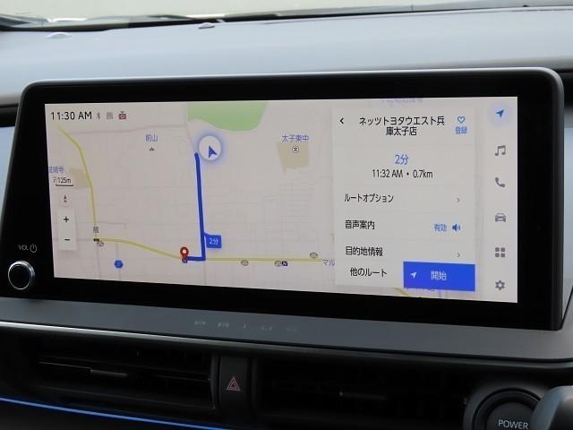 プリウス Ｚ　インテリジェントクリアランスソナー　ＰＷシート　地デジＴＶ　ＡＷ　ＬＥＤヘッドライト　エアコン　バックモニター　ＴＶ　寒冷地仕様車　オートクルーズ　４ＷＤ車　スマートキー　盗難防止装置　記録簿　ＥＴＣ（3枚目）