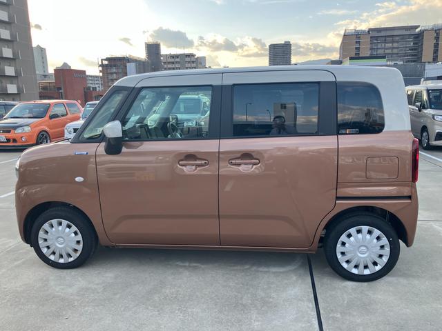 ワゴンＲスマイル ＨＹＢＲＩＤ　Ｓ　３型前後衝突被害軽減ブレーキ　エアコン　パワステ　パワーウィンドウ　エアバック　ＡＢＳ　集中ロック　オートライト　衝突被害軽減ボディ　スペアキーあり　後席プライバシーガラス　パンク修理剤　保証書・取説完備（5枚目）