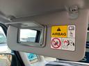 ＨＹＢＲＩＤ　Ｓ　３型前後衝突被害軽減ブレーキ　エアコン　パワステ　パワーウィンドウ　エアバック　ＡＢＳ　集中ロック　オートライト　衝突被害軽減ボディ　スペアキーあり　後席プライバシーガラス　パンク修理剤　保証書・取説完備（26枚目）
