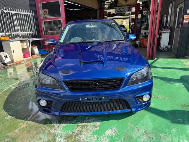 アルテッツァ RS200 Zエディション 同色オールペン済み 車高調 LSD HKSエキマニ マフラー コンピューター SARDラジエーター TRDスタビライザー(3枚目)