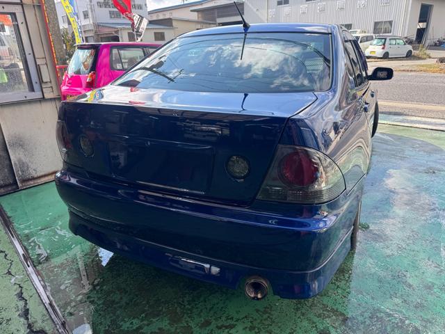 アルテッツァ RS200 Zエディション 同色オールペン済み 車高調 LSD HKSエキマニ マフラー コンピューター SARDラジエーター TRDスタビライザー(6枚目)