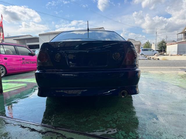 アルテッツァ RS200 Zエディション 同色オールペン済み 車高調 LSD HKSエキマニ マフラー コンピューター SARDラジエーター TRDスタビライザー(7枚目)