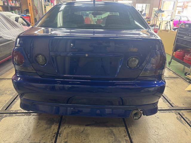 アルテッツァ RS200 Zエディション 同色オールペン済み 車高調 LSD HKSエキマニ マフラー コンピューター SARDラジエーター TRDスタビライザー(16枚目)