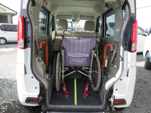 フレアワゴン 　スローパー　車いす移動車　リモコン電動ウインチ　本体非課税　ナビ．ＴＶ　バックカメラ（9枚目）