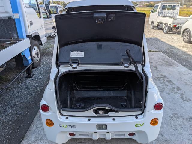 トヨタ 　コムス　Ｐ．ＣＯＭ　電気自動車　純正新品駆動バッテリー　家庭用１００Ｖ充電　新品充電ケーブル付（10枚目）