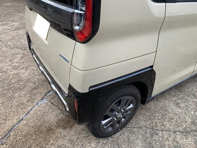 デリカミニ T プレミアム マイパイロット アラウンドモニター シートヒーターハンドルヒーター デジタルインナーミラー 4WD 両側電動スライドドア(11枚目)