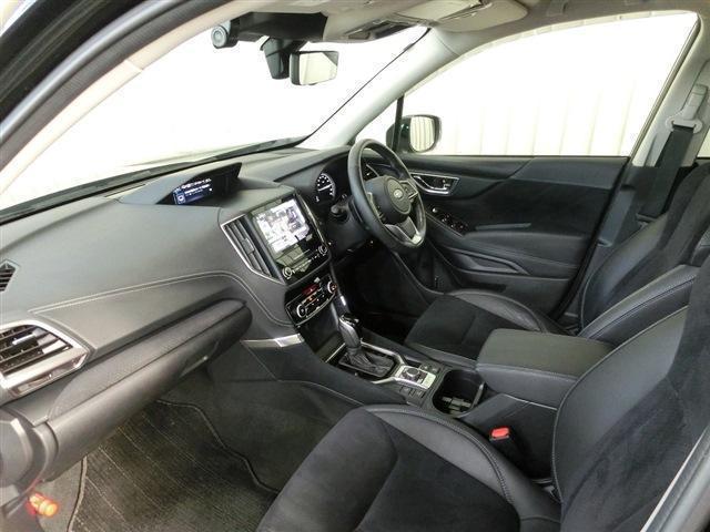 フォレスター スポーツ　ＡＷＤ　純正８インチメモリーナビ・フルセグＴＶ・Ｆ，Ｓ，Ｒカメラ・Ｂｌｕｅｔｏｏｔｈ・ＥＴＣ・アイサイトＶｅｒ，３・ＶＤＣ・ＳＲＨ・ＡＶＨ・ＢＳＭ・純正ドラレコ・ブラックハーフレザー・Ｐバックドア（10枚目）