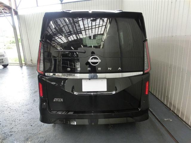 セレナ ハイウェイスターV 純正12.3インチナビ・フルセグTV・アラウンドビュー・Bluetooth・ETC・プロパイロット・エマージェンシーB・クルコン・ハイビームA・VDC・両側パワスラ・前後ドラレコ・Dインナーミラー(6枚目)