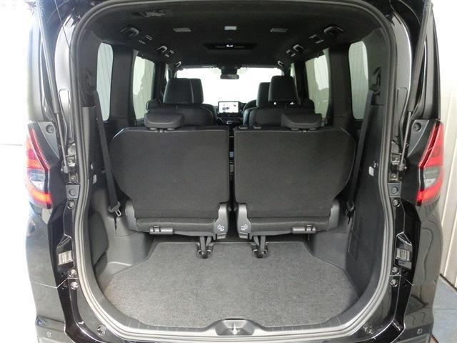 ノア S-Z 純正10.5インチメモリーナビ・フルセグTV・Bカメラ・DVD再生・Bluetooth・ETC・TSS・プリクラ・Rクルコン・LDK・クリアランスソナー・両側Pスラ・ハーフレザーS・モデリスタエアロ(19枚目)