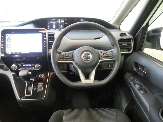 セレナ ハイウェイスターＶ　純正ナビ・フルセグＴＶ・アラウンドビュー・Ｂｌｕｅｔｏｏｔｈ・フリップダウン・ＥＴＣ・前後ドラレコ・デジタルインナーミラー・エマージェンシーＢ・プロパイロット・ＢＳＷ・ＬＤＷ・Ｐアシスト・両側Ｐスラ（20枚目）