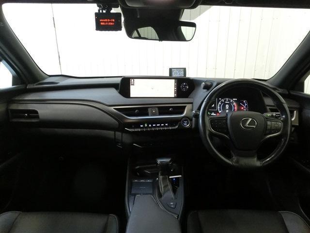 UX UX250h バージョンC 純正10.3インチメモリーナビ・フルセグTV・Bカメラ・Bluetooth・ETC2.0・LSS・プリクラ・Rクルコン・LTA・VSC・BSM・クリアランスソナー・ブラックレザーシート・前後ドラレコ(11枚目)