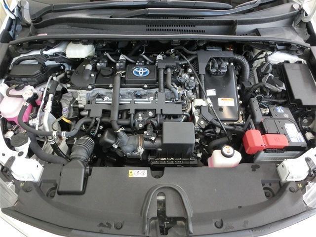 カローラツーリング ハイブリッド　ダブルバイビー　純正１０．５インチナビ・フルセグＴＶ・Ｂカメラ・Ｂｌｕｅｔｏｏｔｈ・ＥＴＣ・ＴＳＳ・プリクラ・Ｒクルコン・ＬＤＡ・Ａハイビーム・ＢＳＭ・クリアランスソナー・ブラックハーフレザーシート・モデリスタエアロ（18枚目）