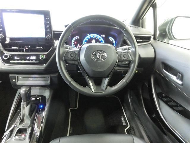 カローラツーリング ハイブリッド　ダブルバイビー　純正１０．５インチナビ・フルセグＴＶ・Ｂカメラ・Ｂｌｕｅｔｏｏｔｈ・ＥＴＣ・ＴＳＳ・プリクラ・Ｒクルコン・ＬＤＡ・Ａハイビーム・ＢＳＭ・クリアランスソナー・ブラックハーフレザーシート・モデリスタエアロ（20枚目）