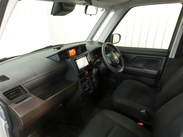 ルーミー Ｘ　純正ＳＤナビ・バックカメラ・Ｂｌｕｅｔｏｏｔｈ・ＥＴＣ・ＴＳＳ・Ａハイビーム・横滑り防止・クリアランスソナー・左側パワースライドドア・アイドリングストップ・電格ドアミラー・ステアスイッチ・スマートキー（10枚目）