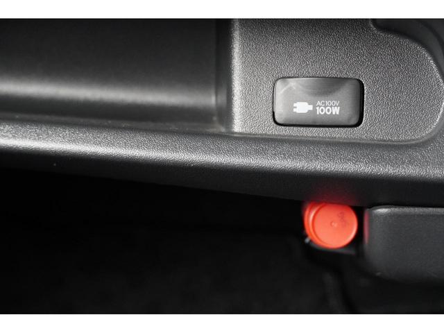ハイエースバン スーパーＧＬ　ダークプライム　ワンオーナー　両側パワースライド　スマートキー　専用ハーフレザーシート　フロントモデリスタエアロ　６ＡＴモデル　ＬＥＤテール　バットラッカー１７インチ　ファルケンホワイトレター　ウィンカードアミラー（34枚目）