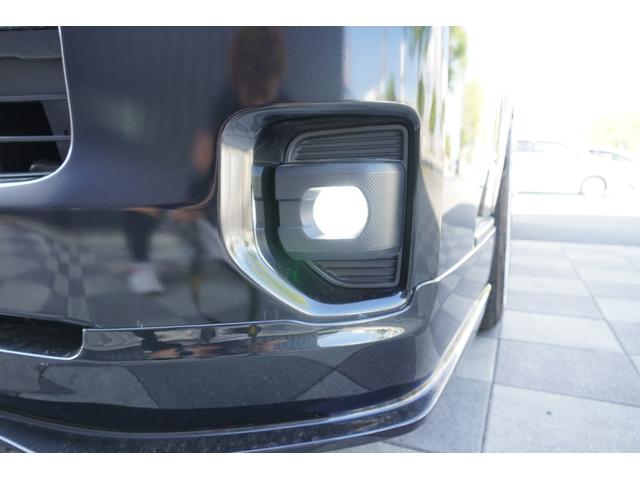 ハイエースワゴン ＧＬ　パノラマビューモニター　バレンティン６眼ＬＥＤヘッド　ＣＲＳエアロ　ＫＢレーシング１９ＡＷ　４１５コブラＦスポイラー　ＣＲＳバットフェイス　ＵＩビークルショック　強化トーションバー（26枚目）