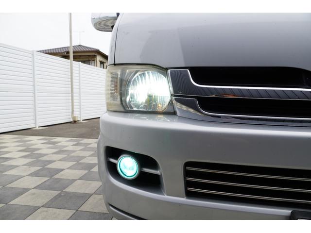 ハイエースワゴン ＧＬ　４ＷＤ　寒冷地仕様　バトルシップ１７インチＡＷ　架装ベットキット　ＬＥＤライト　ＬＥＤフォグ　ＡＬＰＩＮＥ　Ｆダウンモニター　ホワイトレタータイヤ　バックモニター　スライドドア（33枚目）
