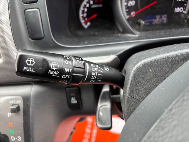 ハイエースワゴン ＧＬ　４ＷＤ　寒冷地仕様　バトルシップ１７インチＡＷ　架装ベットキット　ＬＥＤライト　ＬＥＤフォグ　ＡＬＰＩＮＥ　Ｆダウンモニター　ホワイトレタータイヤ　バックモニター　スライドドア（51枚目）