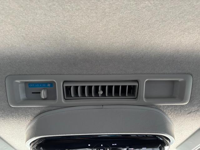 ハイエースワゴン ＧＬ　４ＷＤ　寒冷地仕様　バトルシップ１７インチＡＷ　架装ベットキット　ＬＥＤライト　ＬＥＤフォグ　ＡＬＰＩＮＥ　Ｆダウンモニター　ホワイトレタータイヤ　バックモニター　スライドドア（60枚目）