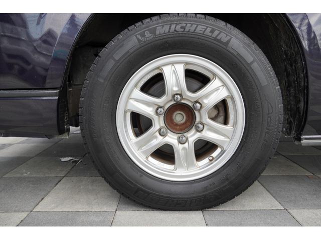 レジアスエースバン スーパーＧＬ　ダークプライム　２．０Ｇ　ワンオーナー　寒冷地仕様　専用ハーフレザーシート　ＳＤナビ　フルセグ　ＢＴ　バックモニター　黒木目調ウッドコンビ　黒木目調シフトノブ（42枚目）