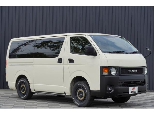 ハイエースバン ロングスーパーＧＬ　ディーゼル４ＷＤ　寒冷地仕様　ワンオーナー　丸目ヘッド　特捜カラー５９９ライトイエロー　パノラマビューＭ　Ｄインナーミラー　ベットキット　両側パワースライドドア　セーフティセンス（2枚目）