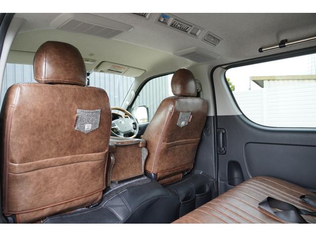 ハイエースバン ロングスーパーＧＬ　ディーゼル４ＷＤ　寒冷地仕様　ワンオーナー　丸目ヘッド　特捜カラー５９９ライトイエロー　パノラマビューＭ　Ｄインナーミラー　ベットキット　両側パワースライドドア　セーフティセンス（16枚目）