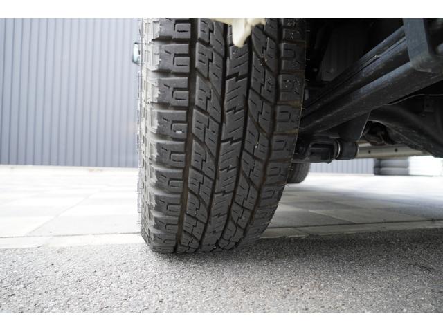 ハイエースバン ロングスーパーＧＬ　ディーゼル４ＷＤ　寒冷地仕様　ワンオーナー　丸目ヘッド　特捜カラー５９９ライトイエロー　パノラマビューＭ　Ｄインナーミラー　ベットキット　両側パワースライドドア　セーフティセンス（39枚目）