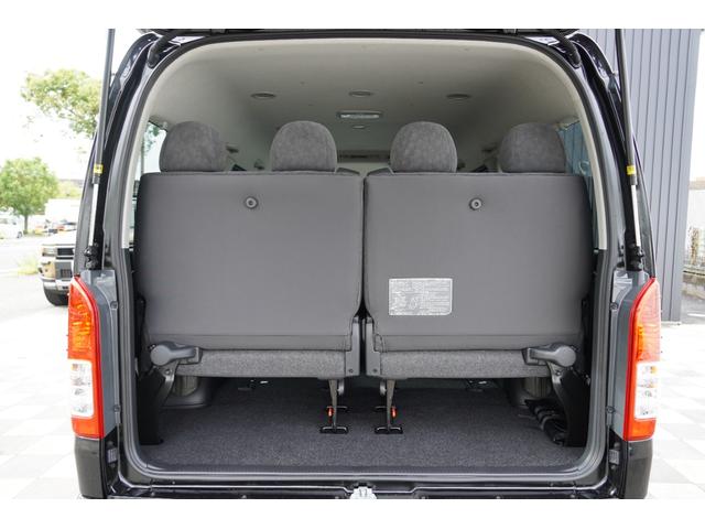 ハイエースワゴン ＧＬ　ファインテックツアラー　５ドア　両側パワースライドドア　パノラミックビューモニター　デジタルインナーミラー　ＬＥＤヘッドライト　ＬＥＤフォグ　２列目．３列目オットマンシート　セーフティーセンス（24枚目）