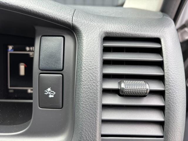 ハイエースワゴン ＧＬ　ファインテックツアラー　５ドア　両側パワースライドドア　パノラミックビューモニター　デジタルインナーミラー　ＬＥＤヘッドライト　ＬＥＤフォグ　２列目．３列目オットマンシート　セーフティーセンス（44枚目）