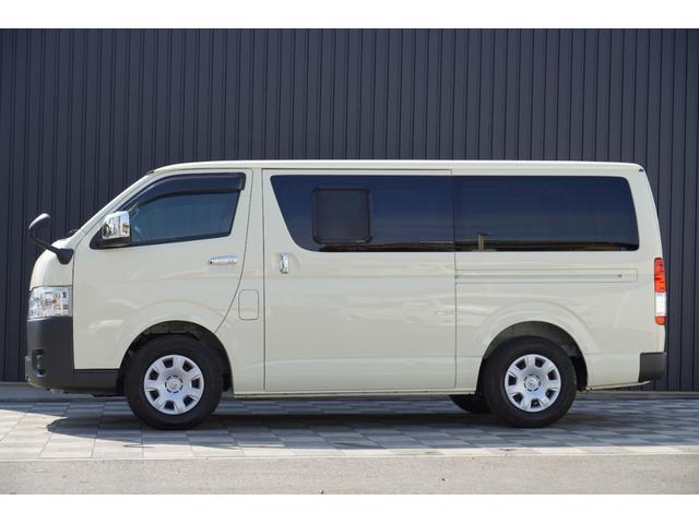 ハイエースバン ロングスーパーＧＬ　２．０Ｇ　ワンオーナー　特捜カラー５９９Ｌイエロー　パノラマビューモニター　Ｄインナーミラー　ＬＥＤヘッドライト　ＵＩビークルベットキット　床張り　トヨタセーフティセンス　スマートキー　フルセグナビ（8枚目）