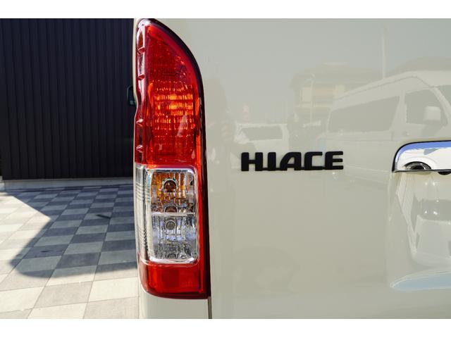 ハイエースバン ロングスーパーＧＬ　２．０Ｇ　ワンオーナー　特捜カラー５９９Ｌイエロー　パノラマビューモニター　Ｄインナーミラー　ＬＥＤヘッドライト　ＵＩビークルベットキット　床張り　トヨタセーフティセンス　スマートキー　フルセグナビ（32枚目）