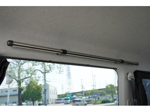 ハイエースバン ロングスーパーＧＬ　２．０Ｇ　ワンオーナー　特捜カラー５９９Ｌイエロー　パノラマビューモニター　Ｄインナーミラー　ＬＥＤヘッドライト　ＵＩビークルベットキット　床張り　トヨタセーフティセンス　スマートキー　フルセグナビ（58枚目）