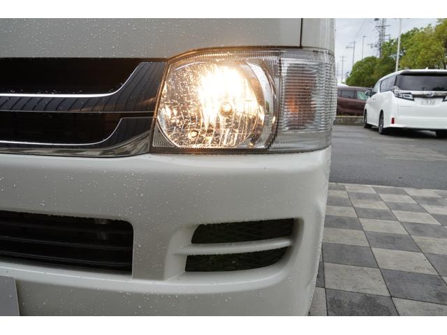 ハイエースバン ＤＸ　ＧＬパッケージ　２．０Ｇ　５ドア　６人乗り　Ｒガラススライド　実走行１．７万ｋｍ　電格ミラー　最積１２５０ｋｇ　キーレスキー　フロアマット　ドアバイザー　ヘッドライトレベライザー　エアコン　ＣＤデッキ（25枚目）
