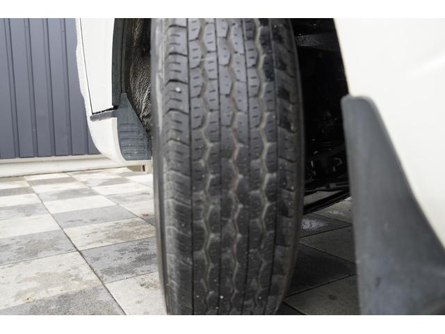 ハイエースバン ＤＸ　ＧＬパッケージ　２．０Ｇ　５ドア　６人乗り　Ｒガラススライド　実走行１．７万ｋｍ　電格ミラー　最積１２５０ｋｇ　キーレスキー　フロアマット　ドアバイザー　ヘッドライトレベライザー　エアコン　ＣＤデッキ（35枚目）