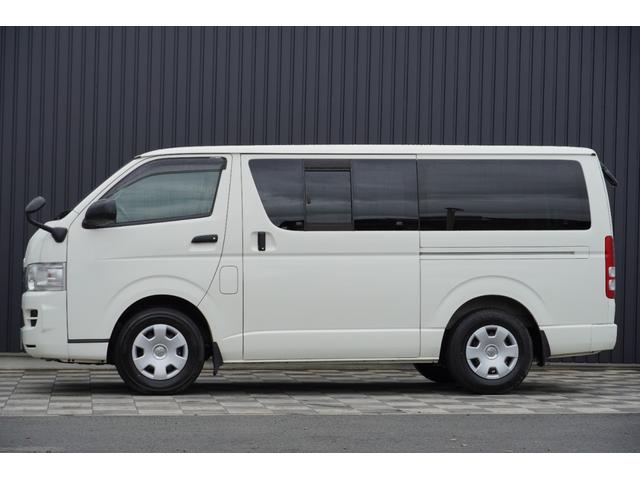 ハイエースバン ＤＸ　ＧＬパッケージ　２．０Ｇ　５ドア　６人乗り　Ｒガラススライド　実走行１．７万ｋｍ　電格ミラー　最積１２５０ｋｇ　キーレスキー　フロアマット　ドアバイザー　ヘッドライトレベライザー　エアコン　ＣＤデッキ（57枚目）