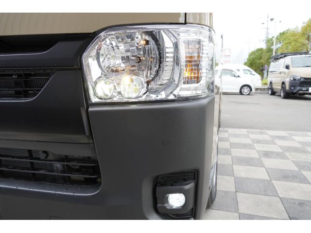 ハイエースバン ロングスーパーＧＬ　アースカラーＰＫＧ　ベージュ　パノラマビューモニター　デジタルインナーミラー　両側パワースライドドア　ＬＥＤヘッドライト　助手席エアバック　ＡＣ１００Ｖ　キーフリー／Ｐスタート（28枚目）