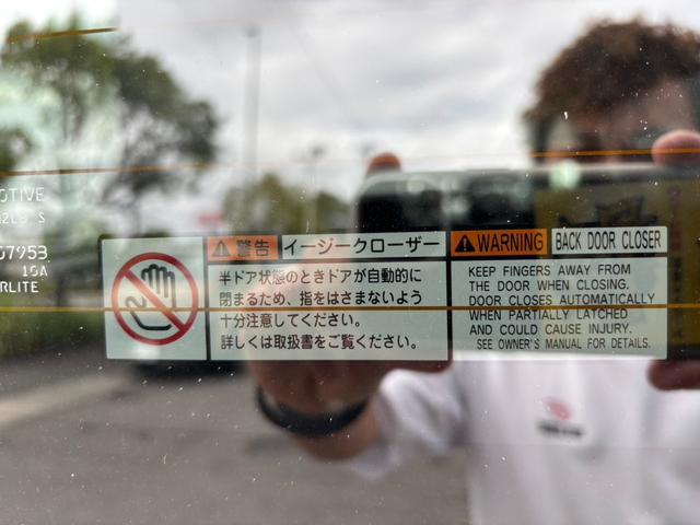 ハイエースバン ロングスーパーＧＬ　アースカラーＰＫＧ　ベージュ　パノラマビューモニター　デジタルインナーミラー　両側パワースライドドア　ＬＥＤヘッドライト　助手席エアバック　ＡＣ１００Ｖ　キーフリー／Ｐスタート（54枚目）