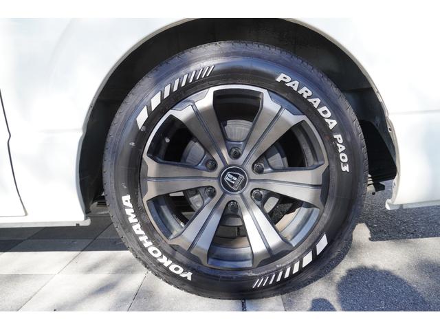 ハイエースバン ロングスーパーGL 3.0D バットフェイスボンネット ベットキット ALPINE フリップダウンモニター BARBERO17インチAW PARADA Wレター ローダウン リアガラススライドガラス タイベル交換済み(38枚目)