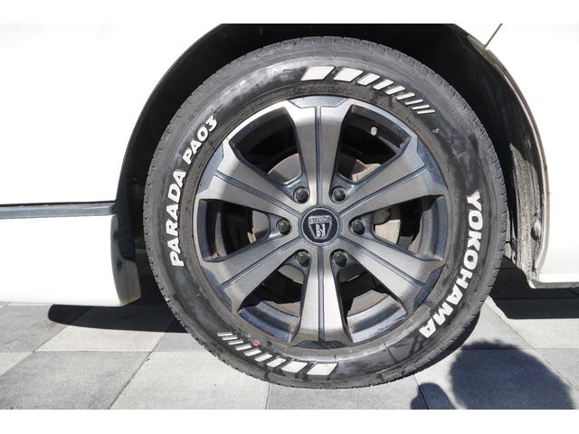 ハイエースバン ロングスーパーGL 3.0D バットフェイスボンネット ベットキット ALPINE フリップダウンモニター BARBERO17インチAW PARADA Wレター ローダウン リアガラススライドガラス タイベル交換済み(40枚目)